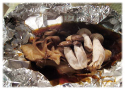 白身魚としめじのホイル焼き、しっかりした味つけでした